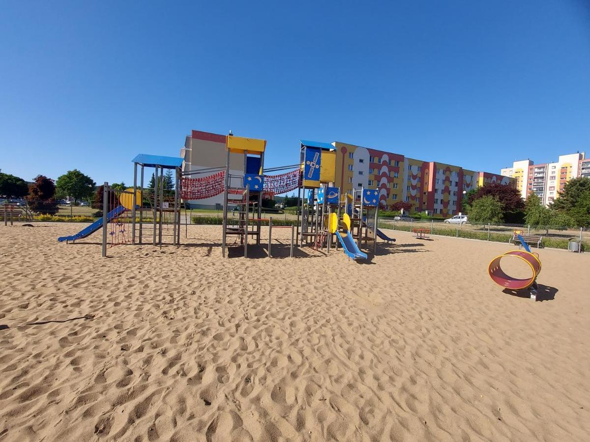 Wygodny Przestronny Apartament Janowskie Blonia Rahmel Exterior foto